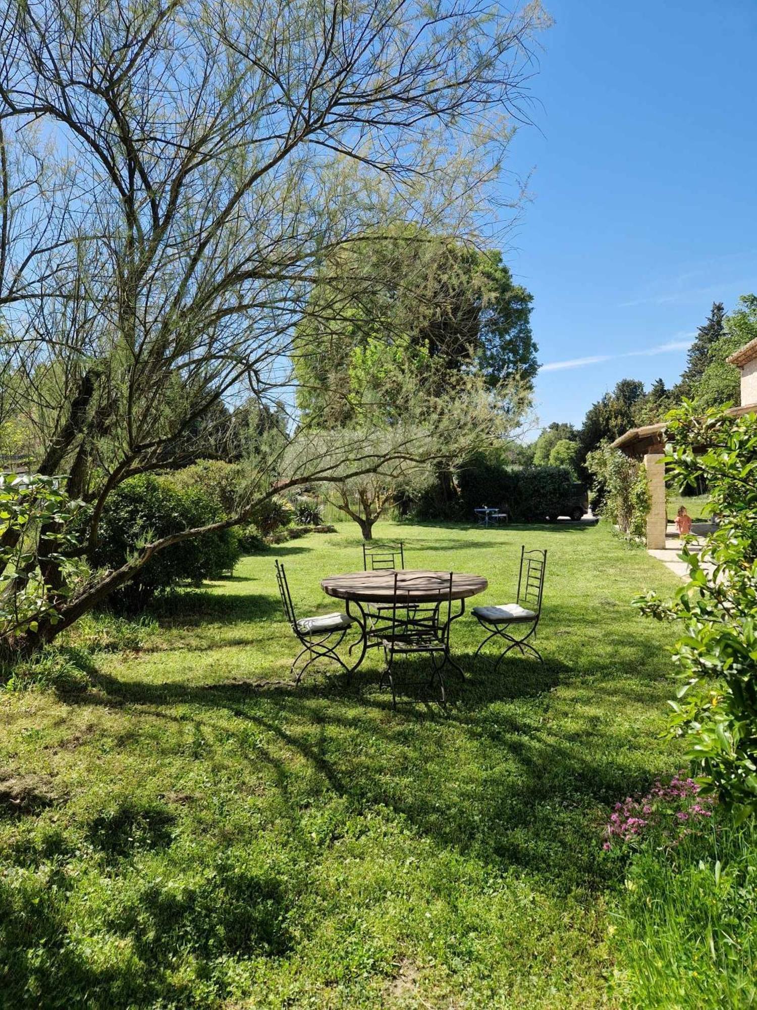 Mas Du Rollier D'hotes Bed & Breakfast